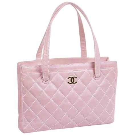 pink and white chanel bag